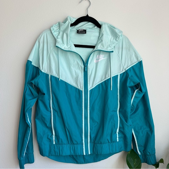 Nike Light Teal Windbreaker Jacket - Picture 1 of 7